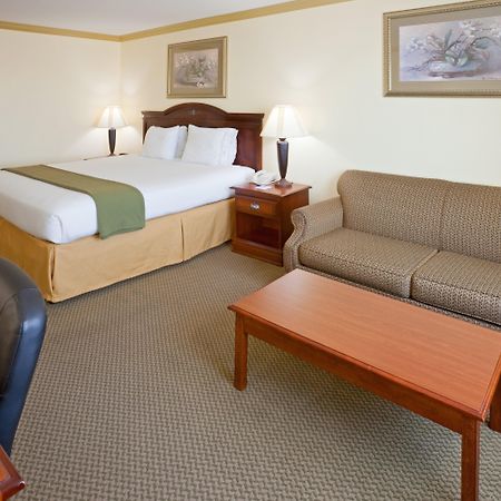 Holiday Inn Express Lake Worth Nw Loop 820 By Ihg Fort Worth Bagian luar foto